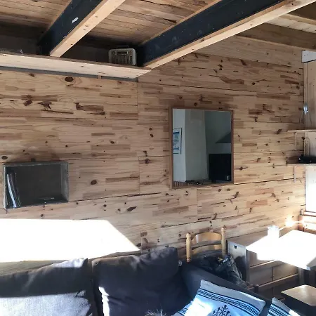 Grand Duplex Mezzanine. דירה