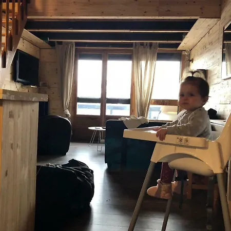 Grand Duplex Mezzanine. דירה פרה-לופ