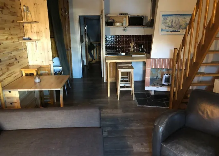 Grand Duplex Mezzanine. *